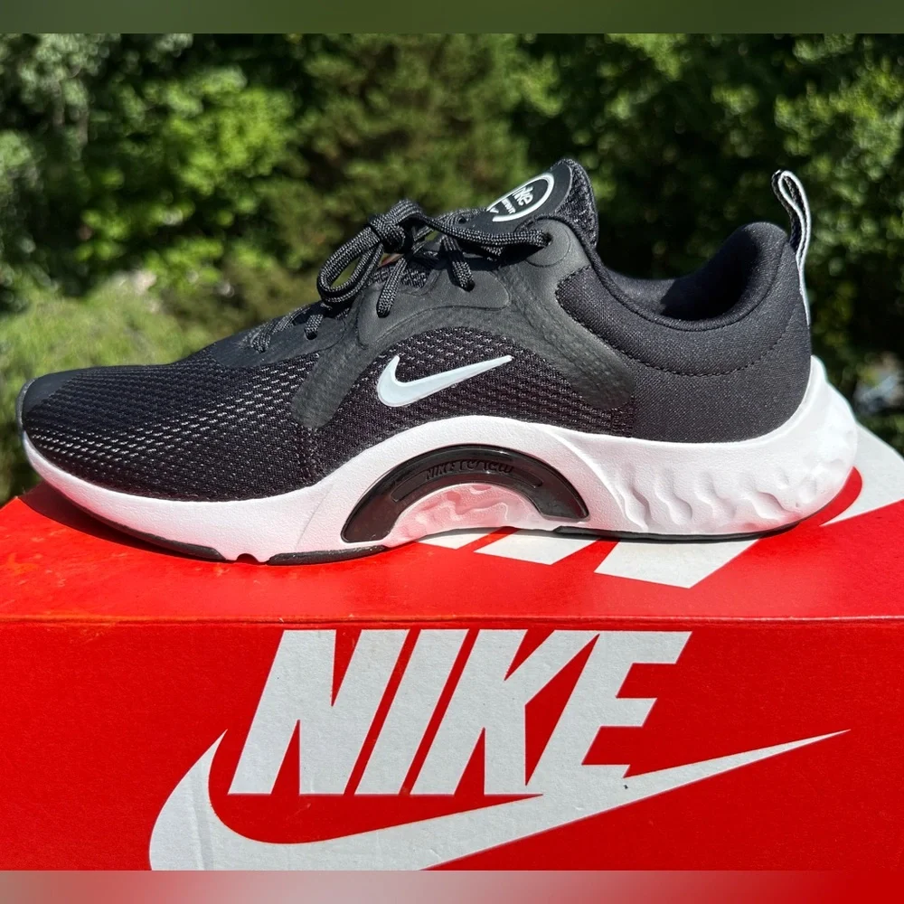 Nike Renew In-Season Black Casual Running Workout Sneaker - US Womens 9 NEW